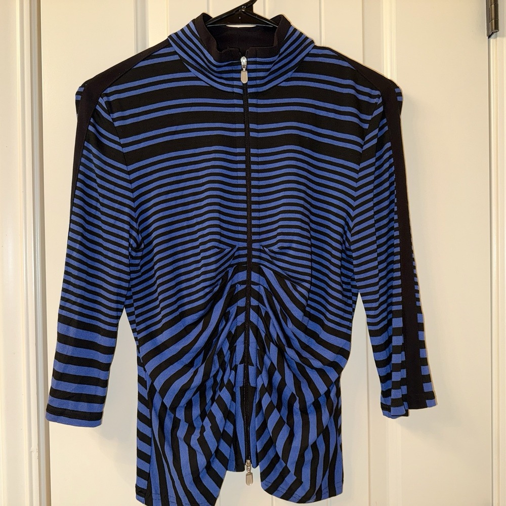 Joseph Ribkoff 22327 Striped Ruched Zip Jacket Top Size 6 Blue Black Stretch
